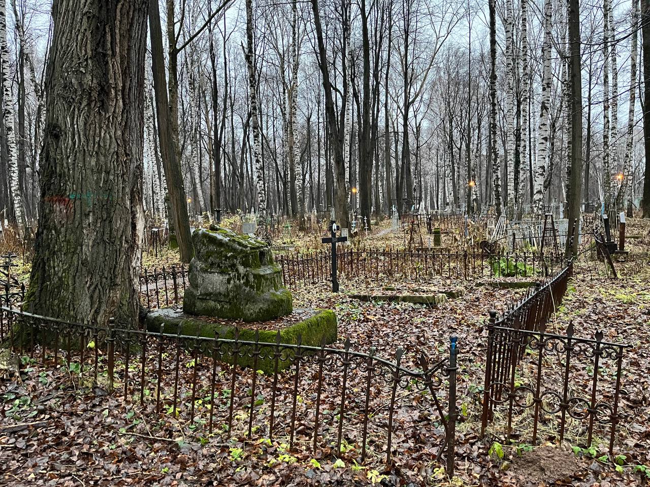На Егошихинском кладбище Перми завершили первый этап благоустройства